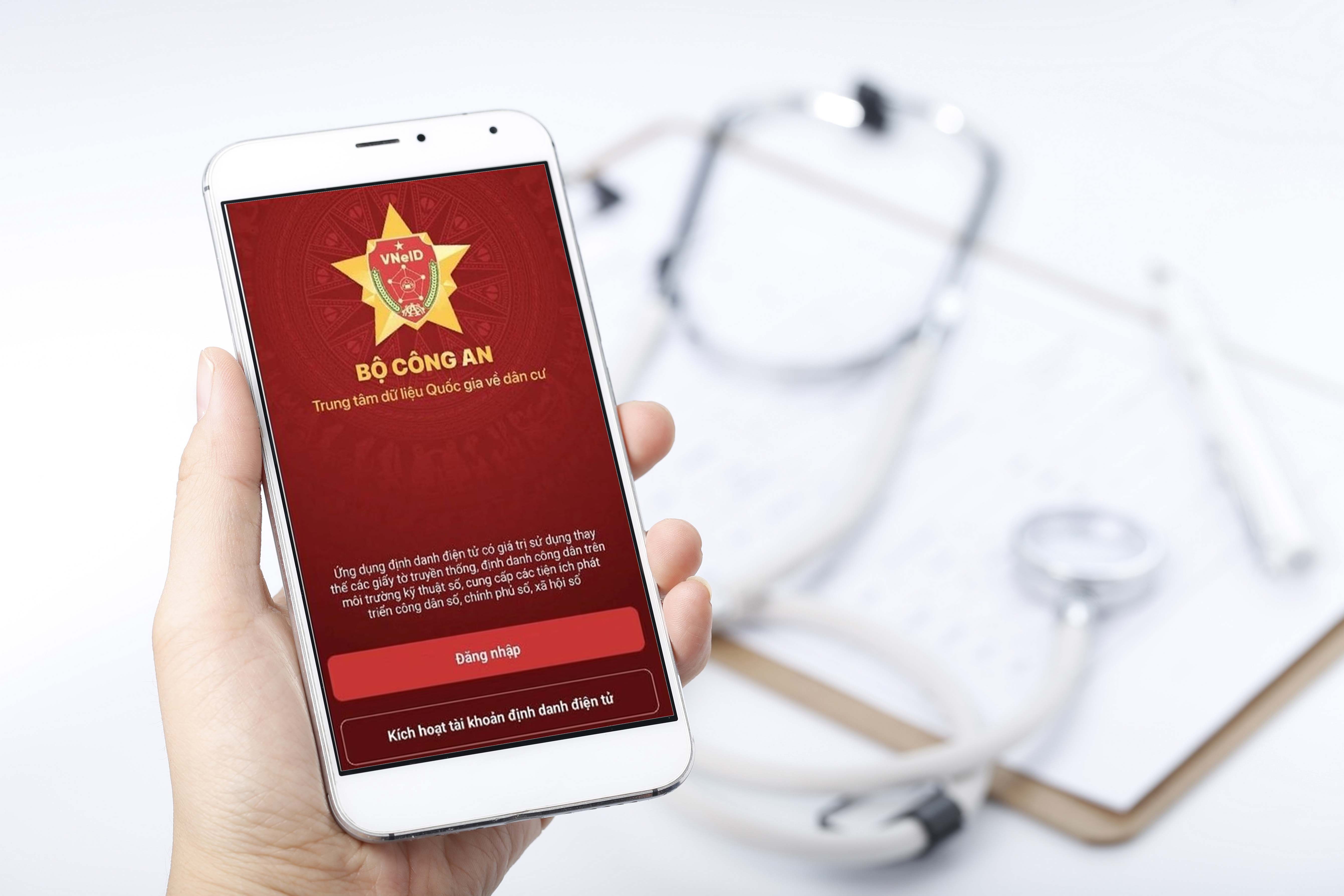  Hướng dẫn cách tích hợp thẻ bảo hiểm y tế vào ứng dụng VNeID phục vụ khám chữa bệnh