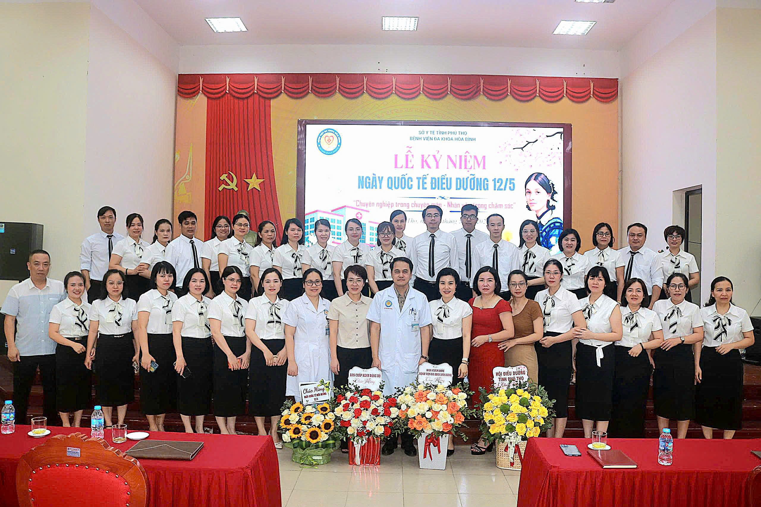  Bệnh viện Đa khoa Hòa Bình long trọng tổ chức Lễ kỷ niệm Ngày Quốc tế Điều dưỡng 12/5