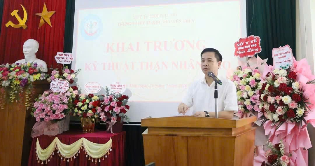  Bệnh viện Đa khoa Hoà Bình hỗ trợ Trung tâm y tế khu vực Yên Thủy triển khai kỹ thuật thận nhân tạo