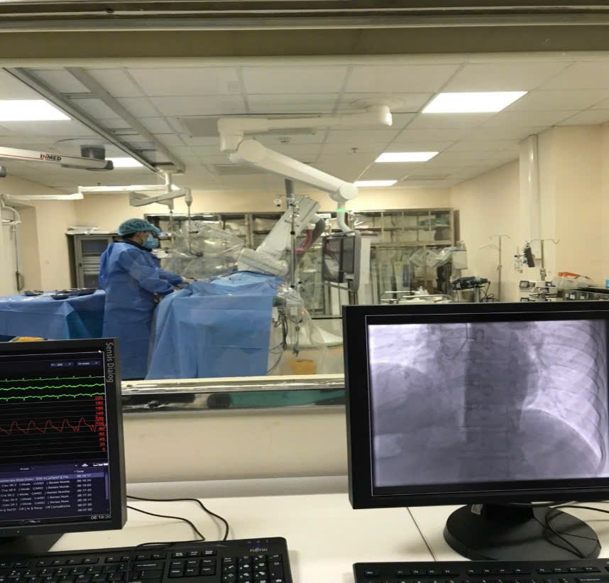  Can thiệp mạch vành kịp thời cứu sống người bệnh nhồi máu cơ tim tại Bệnh viện Đa khoa Hòa Bình